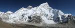 Эверест, выглядывающий из-за Нупцзе