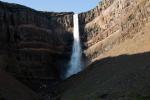 Водопад Хенгифосс, самый высокий в Исландии (118 м)
