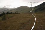 Фото 16.5 Путь спуска с пер. Тюйе-Мойнак, вид из долины р. Караарык