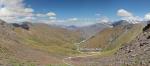 Фото 4. Панорама с пер. Качура-Бель в долину р. Качура-Бель