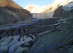 Ледник Шинибини между 1-й и 2-й ступенями ледопада
